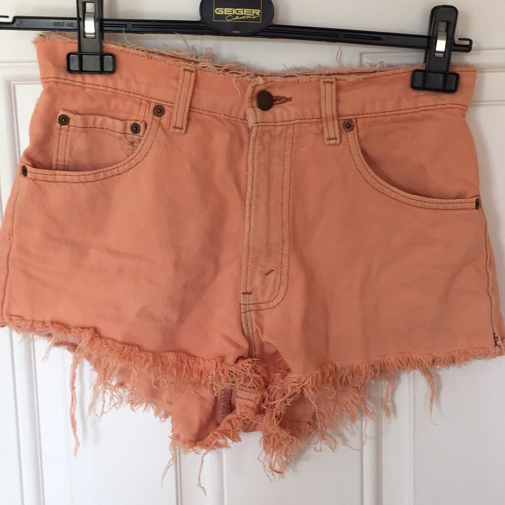 Levi’s high rise cutoff jean short